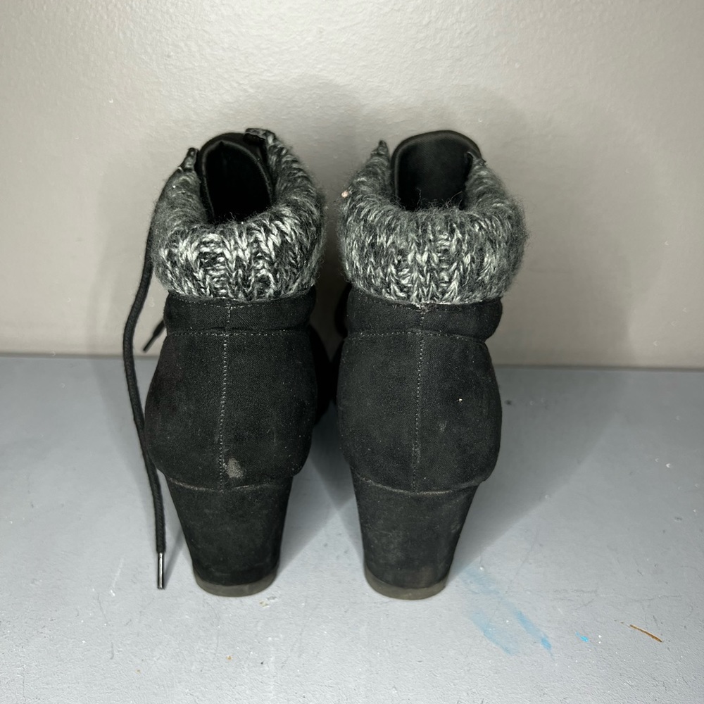 Booties - Picture 6 of 6